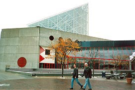 [photo, National Aquarium in Baltimore,
Pier III, Baltimore Inner Harbor, 501 East Pratt St., Baltimore, Maryland]