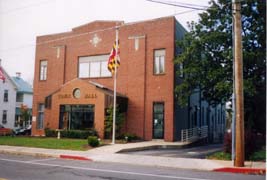 [photo, Town Hall, 21 West Frederick St., Walkersville, Maryland]